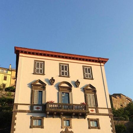 Palazzo storico signorile Appartamento Montefiascone Esterno foto